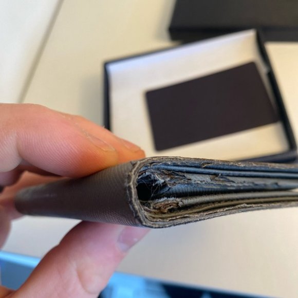 SOLD Gray Prada Saffiano Leather Bifold Wallet - Picture 5 of 12